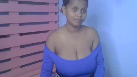 Snapshot of rywanna chatting on May 26, 5:42 pm rywanna online show from May 26, 5:42 pm