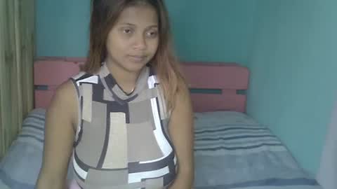 Snapshot of rywanna chatting on July 2, 5:35 am rywanna online show from July 2, 5:35 am