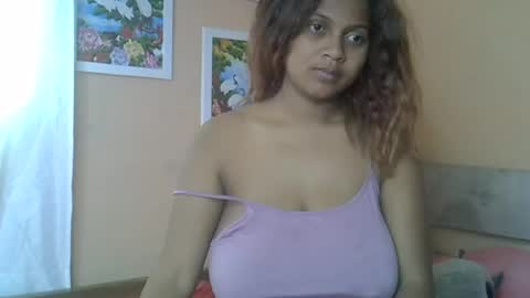 Snapshot of rywanna chatting on July 15, 6:18 am rywanna online show from July 15, 6:18 am