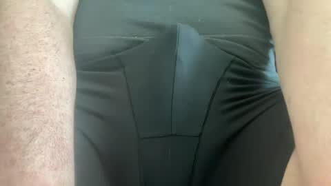 rzacuban2 online show from March 9, 5:06 pm