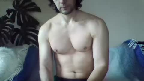 s43_ online show from November 22, 9:52 am