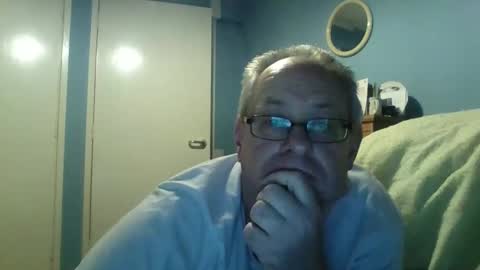 Snapshot of s536sny18 chatting on October 26, 4:13 pm s536sny18 online show from October 26, 4:13 pm