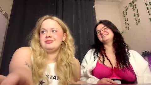 Kate online show from March 18, 8:01 pm