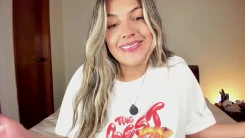 Leslie Beltrn online show from February 23, 4:10 am