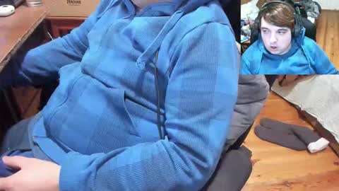 1141323  my Lord Mister Max   moms treasure online show from February 24, 5:38 am