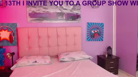 Snapshot of sabriinaa_fox chatting on September 12, 2:06 pm sabriinaa fox online show from September 12, 2:06 pm