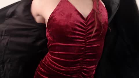 Snapshot of sabriinaa_fox chatting on May 6, 2:22 pm sabriinaa fox online show from May 6, 2:22 pm