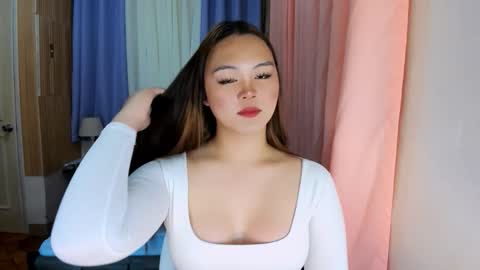 Snapshot of sabrina_hilson chatting on February 11, 10:42 am sabrina_hilson online show from February 11, 10:42 am