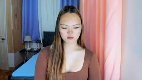 Snapshot of sabrina_hilson chatting on February 21, 2:34 am sabrina_hilson online show from February 21, 2:34 am