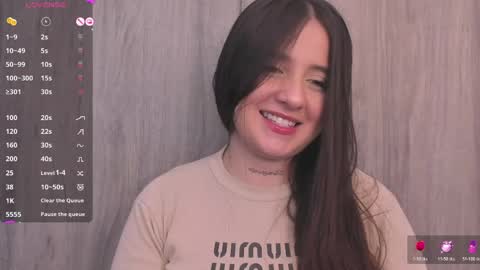 Snapshot of sabrina_lennox chatting on April 10, 2:50 am Sabrina Maria online show from April 10, 2:50 am