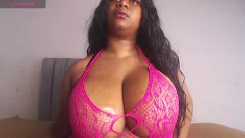 Sabrina Mora online show from July 10, 5:48 pm