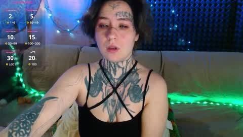 Snapshot of sabrina_raiders_666 chatting on March 19, 10:36 pm Lilith Solar online show from March 19, 10:36 pm
