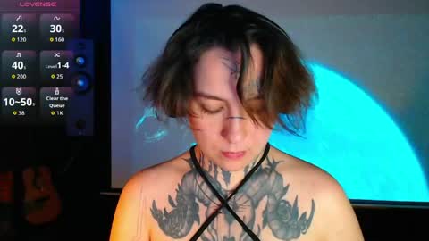Snapshot of sabrina_raiders_666 chatting on March 21, 6:44 pm Lilith Solar online show from March 21, 6:44 pm