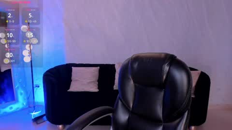 Sabrina M  online show from July 11, 8:22 pm