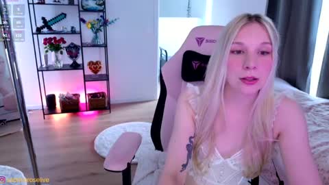 Sabrina Rose   online show from May 18, 5:08 pm