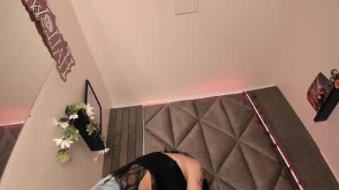 S A B R I N A  online show from October 20, 11:32 am