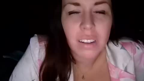 Snapshot of sabrinasunshine99 chatting on March 8, 7:16 am sabrinasunshine99 online show from March 8, 7:16 am