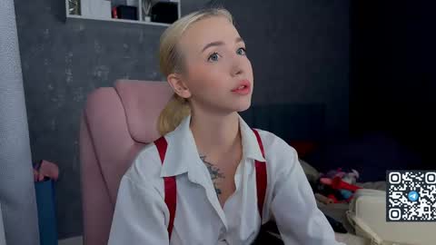 Snapshot of sabrinkaa chatting on May 27, 10:29 pm Sabi Ryder new acc online show from May 27, 10:29 pm