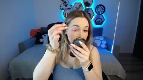 Sabrina Violet online show from January 29, 9:12 am