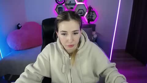 Sabrina Violet online show from February 4, 9:04 am