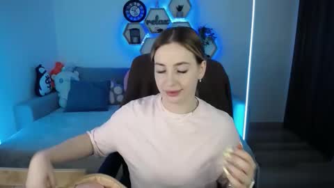 Sabrina Violet online show from March 14, 9:15 am