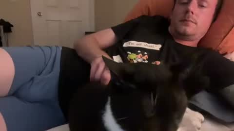 sabrosocockcarnesandwich online show from October 19, 2:23 am