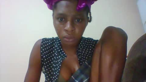 Snapshot of sabsexy5 chatting on February 8, 4:21 pm sabsexy5 online show from February 8, 4:21 pm