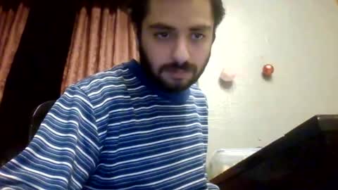 Snapshot of sabusha16 chatting on January 6, 8:12 pm sabusha16 online show from January 6, 8:12 pm