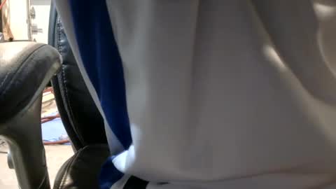 Snapshot of sacalaschichiss chatting on November 21, 9:52 am Dee online show from November 21, 9:52 am