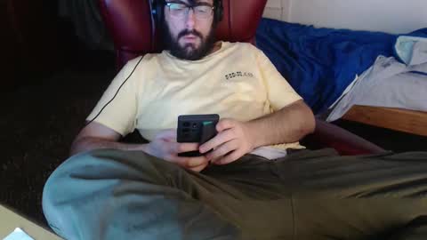 Sacoa online show from April 8, 9:15 pm