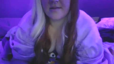 Snapshot of saddybaddie chatting on March 20, 7:02 am saddybaddie online show from March 20, 7:02 am
