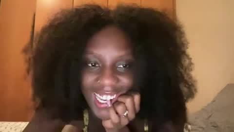 Onika online show from May 11, 9:26 am