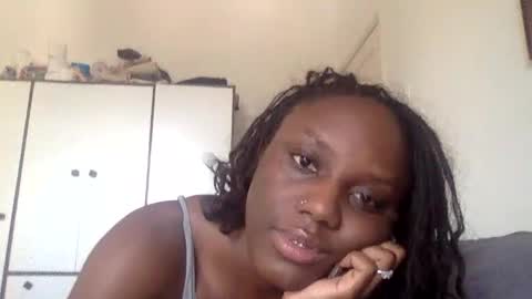 Snapshot of sade991803 chatting on July 12, 12:29 pm Onika online show from July 12, 12:29 pm