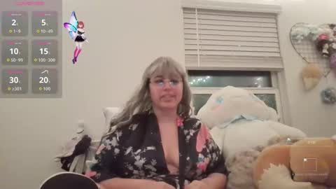 Snapshot of sadgirlsocial chatting on October 3, 5:26 am sweet angel baby online show from October 3, 5:26 am