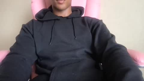 Snapshot of saeonyx chatting on March 15, 7:09 pm Saeonyx online show from March 15, 7:09 pm