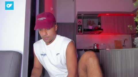 Snapshot of sag_1998 chatting on January 15, 5:08 am Sag online show from January 15, 5:08 am