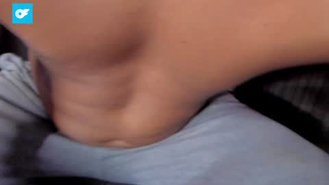 Snapshot of sag_1998 chatting on February 3, 5:18 am Sag online show from February 3, 5:18 am