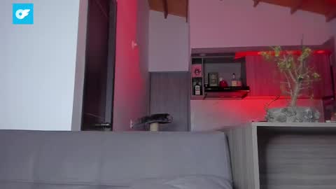 Snapshot of sag_1998 chatting on March 3, 4:25 am Sag online show from March 3, 4:25 am