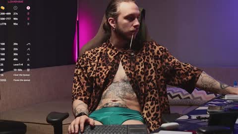 Adam online show from January 8, 5:16 am