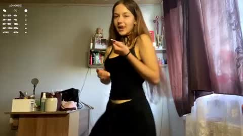 Snapshot of sagecarrico chatting on June 18, 12:31 pm Aurora online show from June 18, 12:31 pm