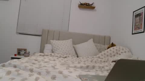 Snapshot of sagehaven chatting on February 13, 5:05 am Sage online show from February 13, 5:05 am