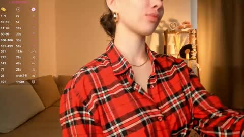 Snapshot of sageplambeck chatting on April 23, 1:18 am Letty online show from April 23, 1:18 am