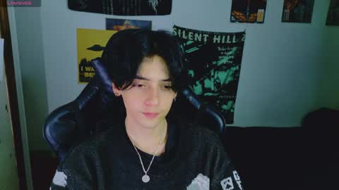Snapshot of sai_l chatting on May 6, 1:25 am SAI online show from May 6, 1:25 am