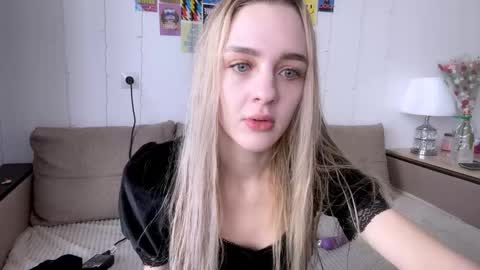 Snapshot of sailormoon666_ chatting on February 16, 9:04 am Sofia online show from February 16, 9:04 am