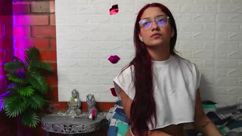 Snapshot of sainix_ chatting on February 25, 12:42 am sainix_ online show from February 25, 12:42 am