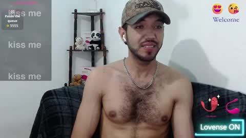 Snapshot of saint_castle chatting on September 15, 1:16 am Saint Castle online show from September 15, 1:16 am