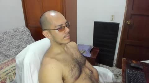 saintedy01 online show from December 13, 1:22 pm