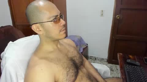 saintedy01 online show from March 6, 12:41 pm