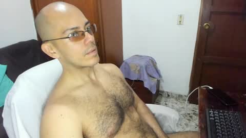saintedy01 online show from May 6, 12:21 pm
