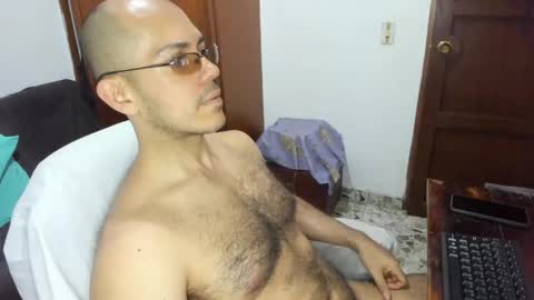 saintedy01 online show from May 8, 12:21 pm